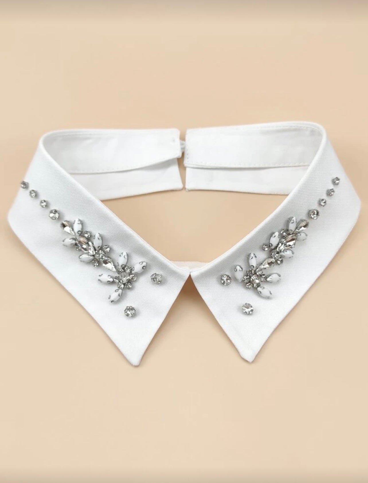 Cuello Pearl Chic
