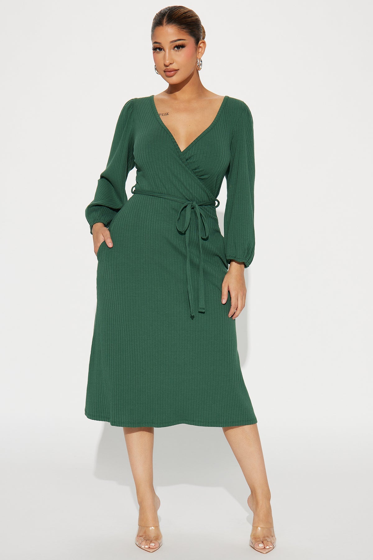 Vestido midi cruzado verde