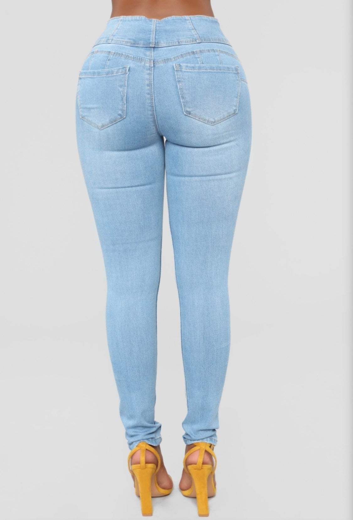 Jeans Skinny Botones Frontales