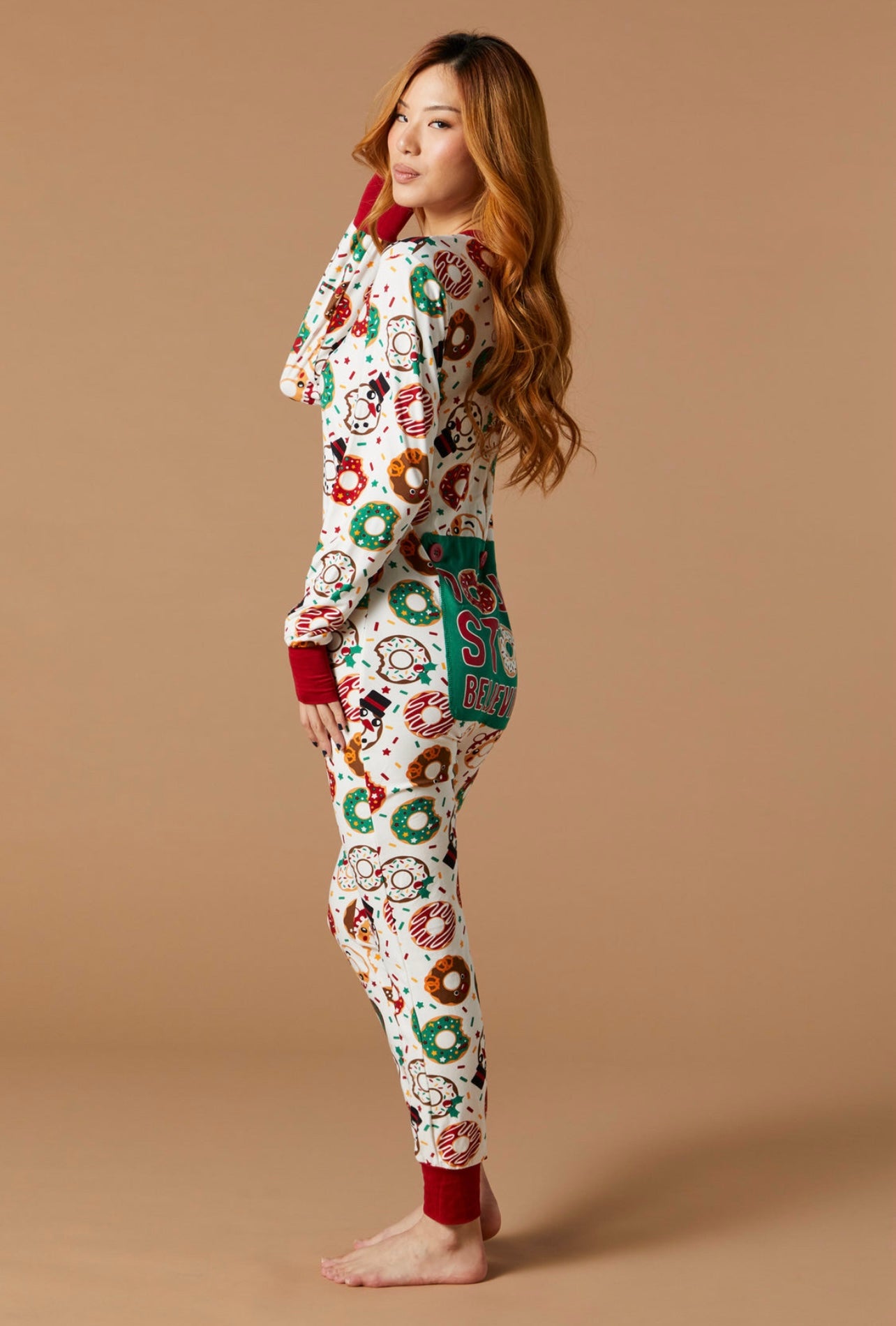Sueños de Navidad – Pijama Unisex de Franela Premium