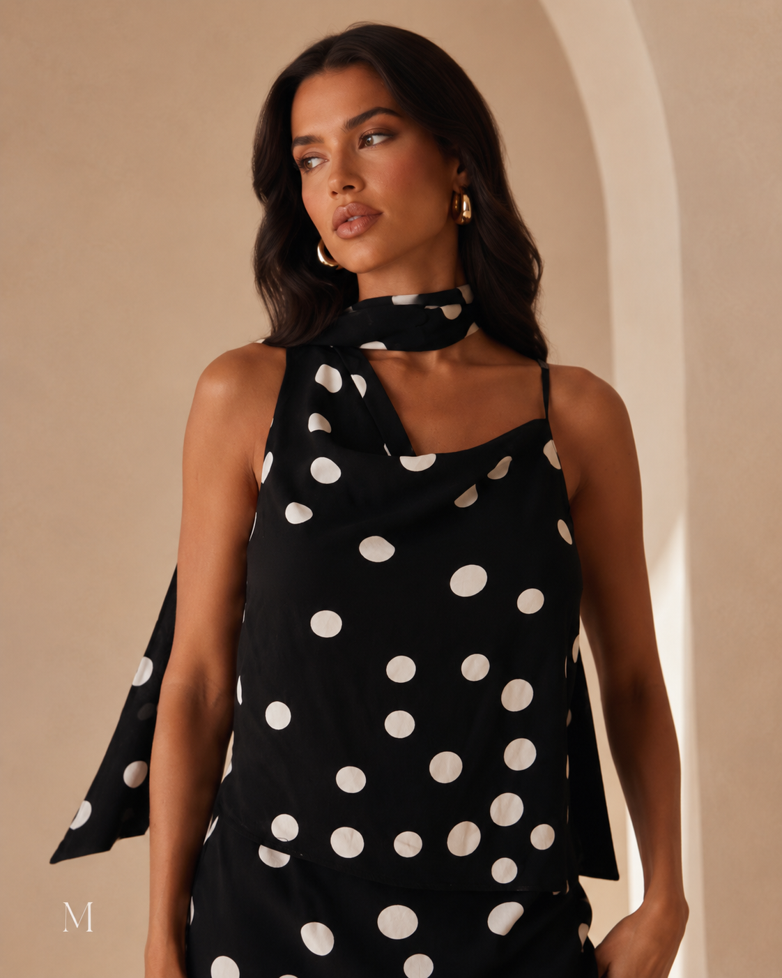 Vestido Polka con Lazo al Cuello