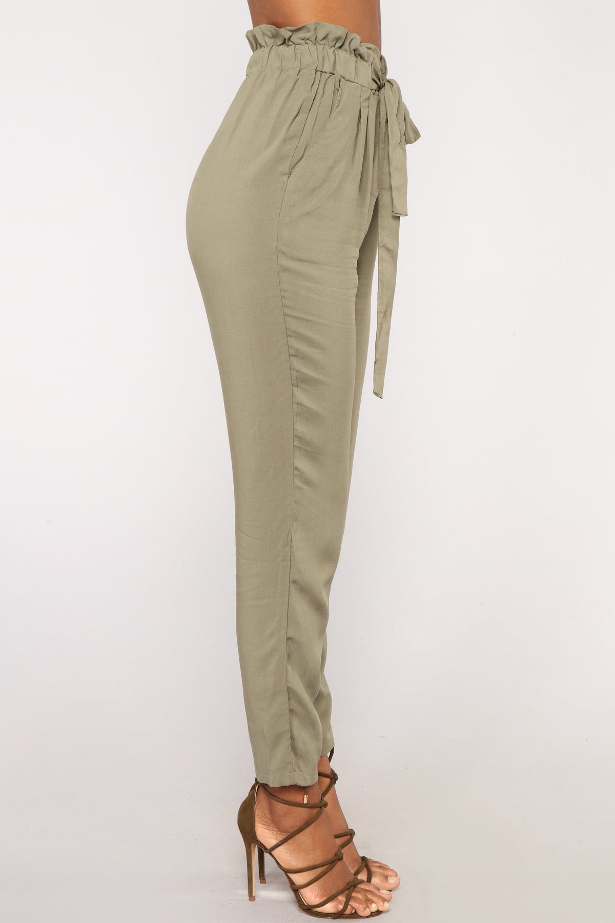 Pantalón Paperbag Elegancia